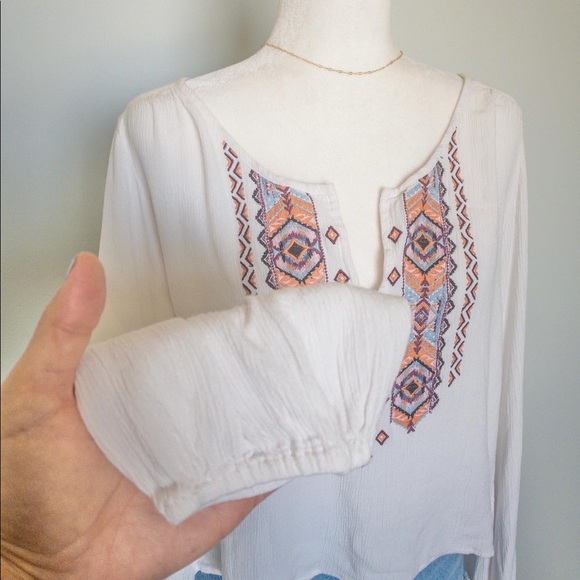 Embroidered Blouse - Picture 4 of 8